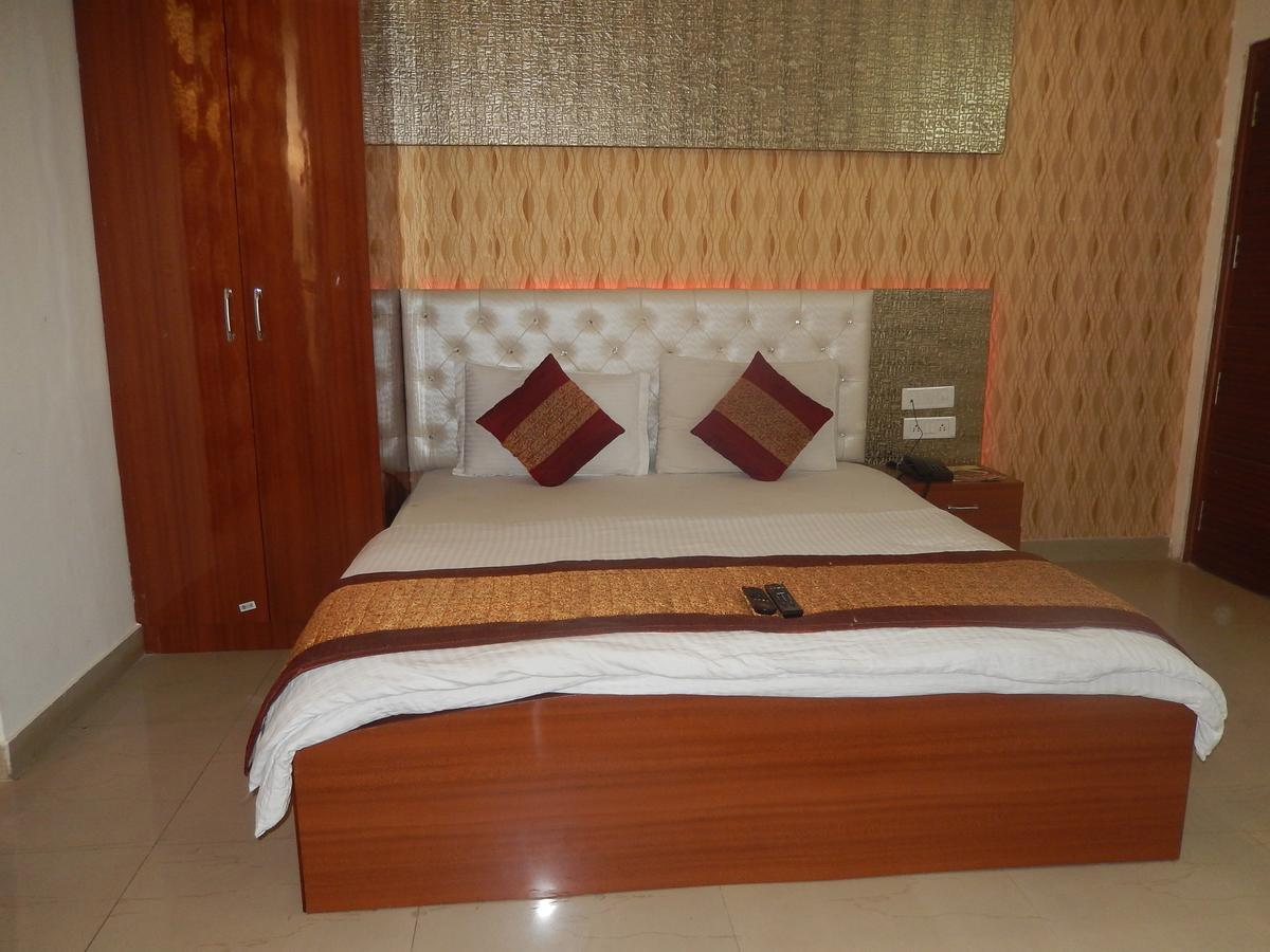 A New Delhi Hotel Orchid Garden Luaran gambar
