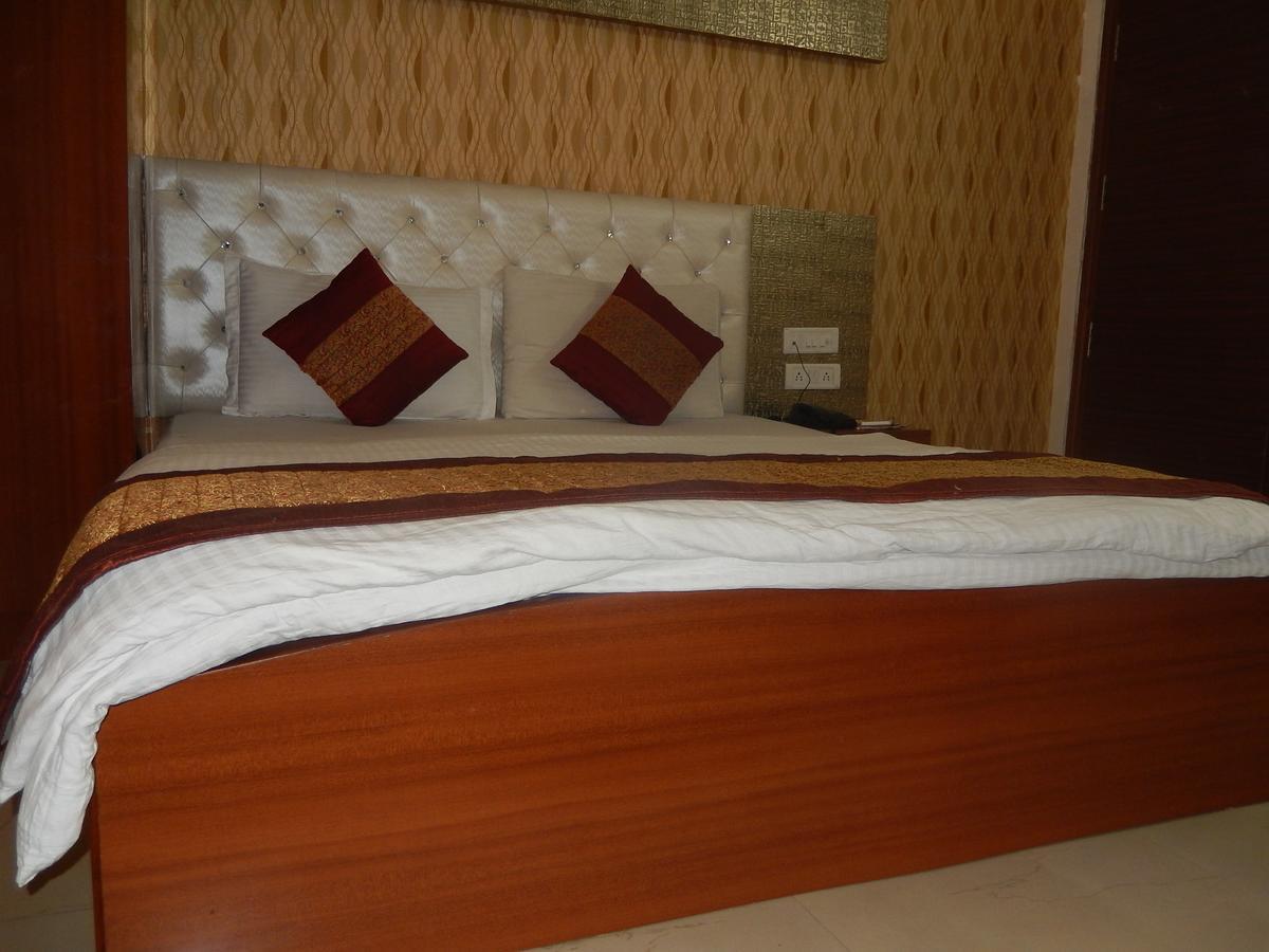 A New Delhi Hotel Orchid Garden Luaran gambar
